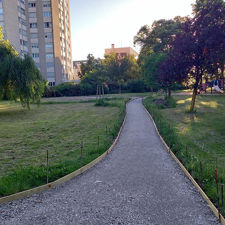 F2 65M2 Parking Prive Avec Une Belle Vue Мец Экстерьер фото