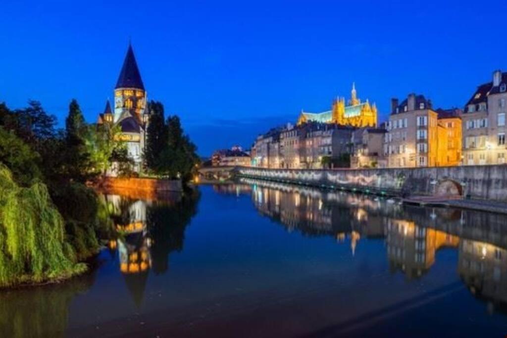 F2 65M2 Parking Prive Avec Une Belle Vue Мец Экстерьер фото
